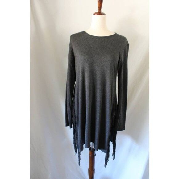 Riller & Fount Fringe Slit Tunic Size 2 - Picture 2 of 6